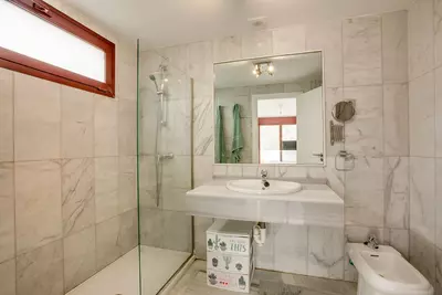 Middle Floor Apartment in Benahavís
