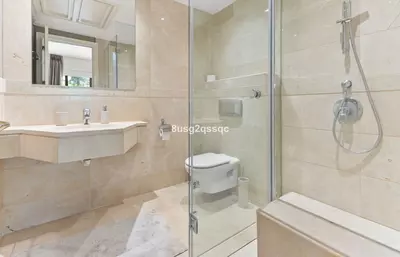 Middle Floor Apartment in Costalita