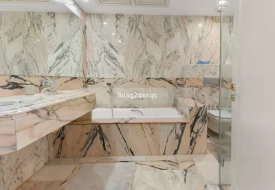 Middle Floor Apartment in Costalita