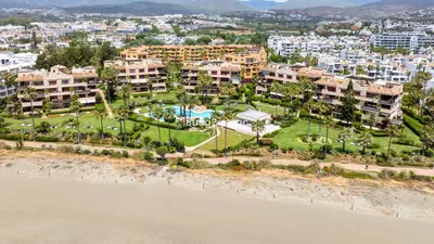 Middle Floor Apartment in Costalita