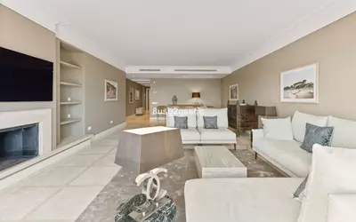 Middle Floor Apartment in Costalita