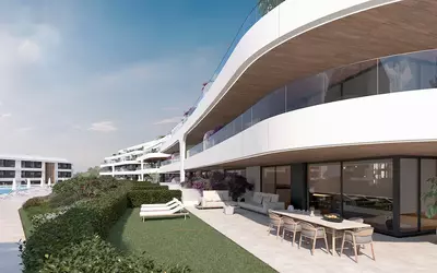 Middle Floor Apartment in Estepona