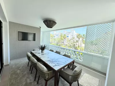 Middle Floor Apartment in Puerto Banús