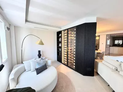 Middle Floor Apartment in Puerto Banús