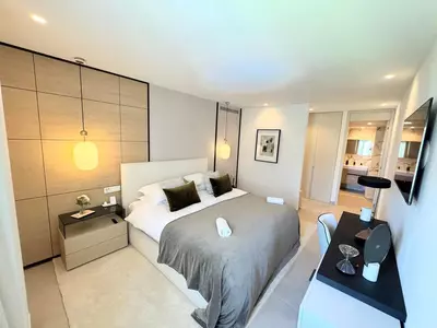 Middle Floor Apartment in Puerto Banús