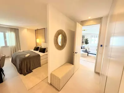 Middle Floor Apartment in Puerto Banús