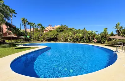 Middle Floor Apartment in Casares Playa