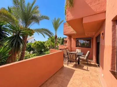Middle Floor Apartment in Casares Playa