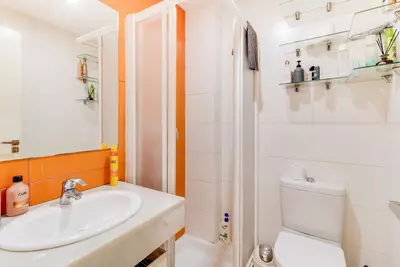 Middle Floor Apartment in Estepona