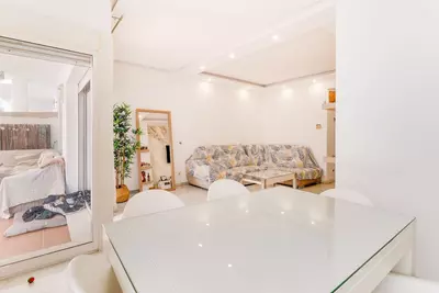 Middle Floor Apartment in Estepona