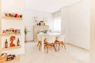 Middle Floor Apartment in Estepona