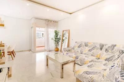 Middle Floor Apartment in Estepona