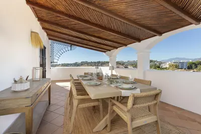 Semi-Detached House in Nueva Andalucía