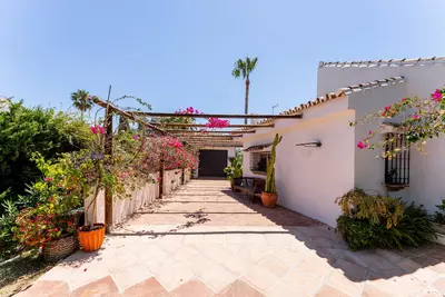 Detached Villa in Atalaya