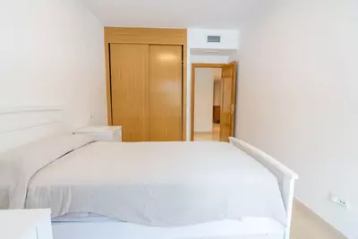 Middle Floor Apartment in Estepona
