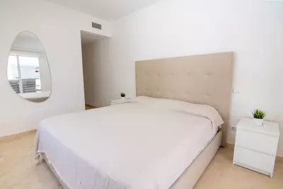 Middle Floor Apartment in Estepona