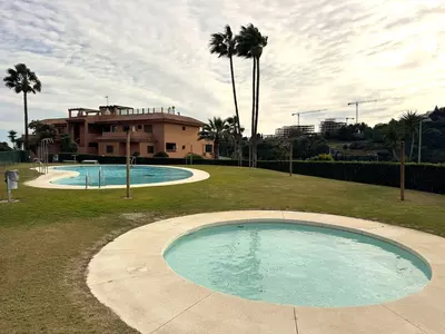 Middle Floor Apartment in Casares Playa