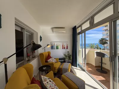 Middle Floor Apartment in Estepona