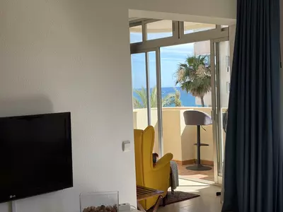 Middle Floor Apartment in Estepona