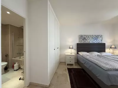 Middle Floor Apartment in Estepona