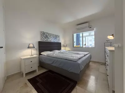 Middle Floor Apartment in Estepona
