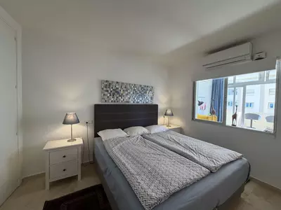 Middle Floor Apartment in Estepona