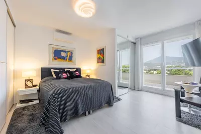 Middle Floor Apartment in Guadalmina Alta