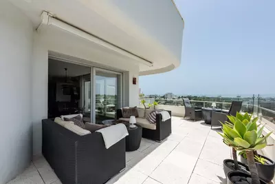 Middle Floor Apartment in Guadalmina Alta