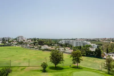 Middle Floor Apartment in Guadalmina Alta