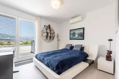 Middle Floor Apartment in Guadalmina Alta