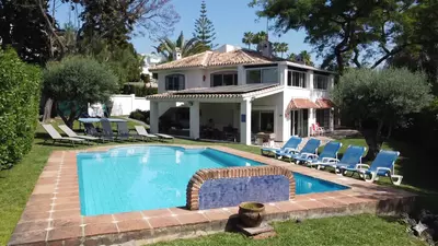 Detached Villa in Elviria