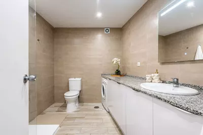 Middle Floor Apartment in Estepona