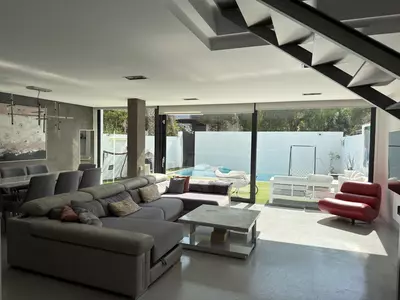 Semi-Detached House in Marbella