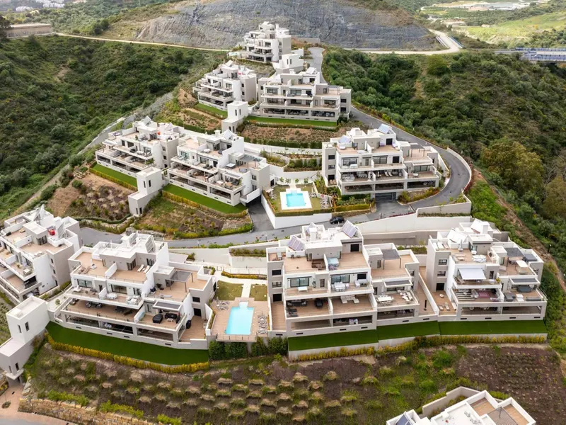 Ground Floor Apartment in Nueva Andalucía