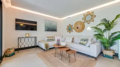 Ground Floor Apartment in Nueva Andalucía