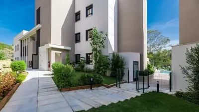 Ground Floor Apartment in Nueva Andalucía