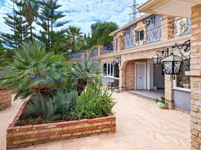 Detached Villa in Benahavís