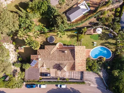 Detached Villa in El Paraiso