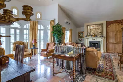 Detached Villa in Estepona