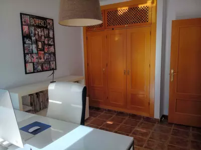 Townhouse in El Paraiso