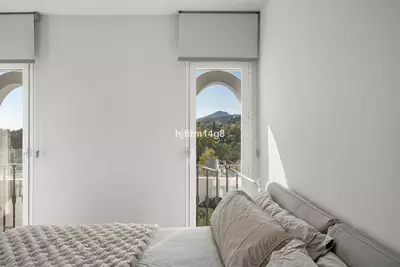 Middle Floor Apartment in Benahavís