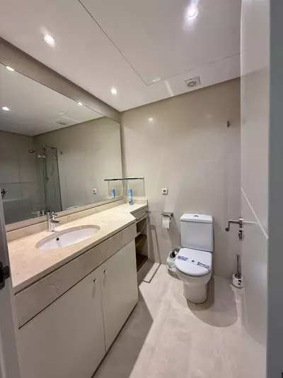 Middle Floor Apartment in Estepona