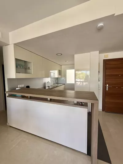 Middle Floor Apartment in Estepona