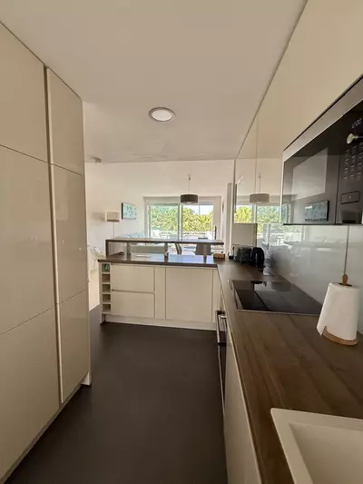 Middle Floor Apartment in Estepona