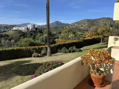 Ground Floor Apartment in Benahavís