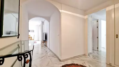 Middle Floor Apartment in Nueva Andalucía