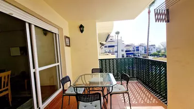Middle Floor Apartment in Nueva Andalucía