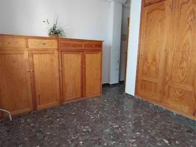 Middle Floor Apartment in Estepona