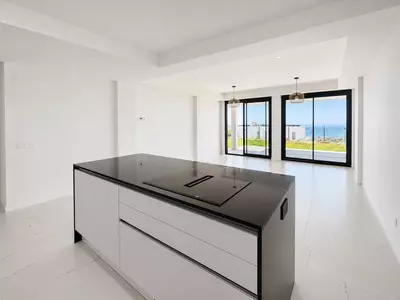 Ground Floor Apartment in Casares