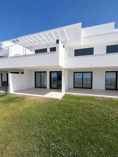 Ground Floor Apartment in Casares